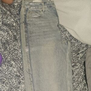 Forever 21 Women's Straight Leg Jeans in Light Blue